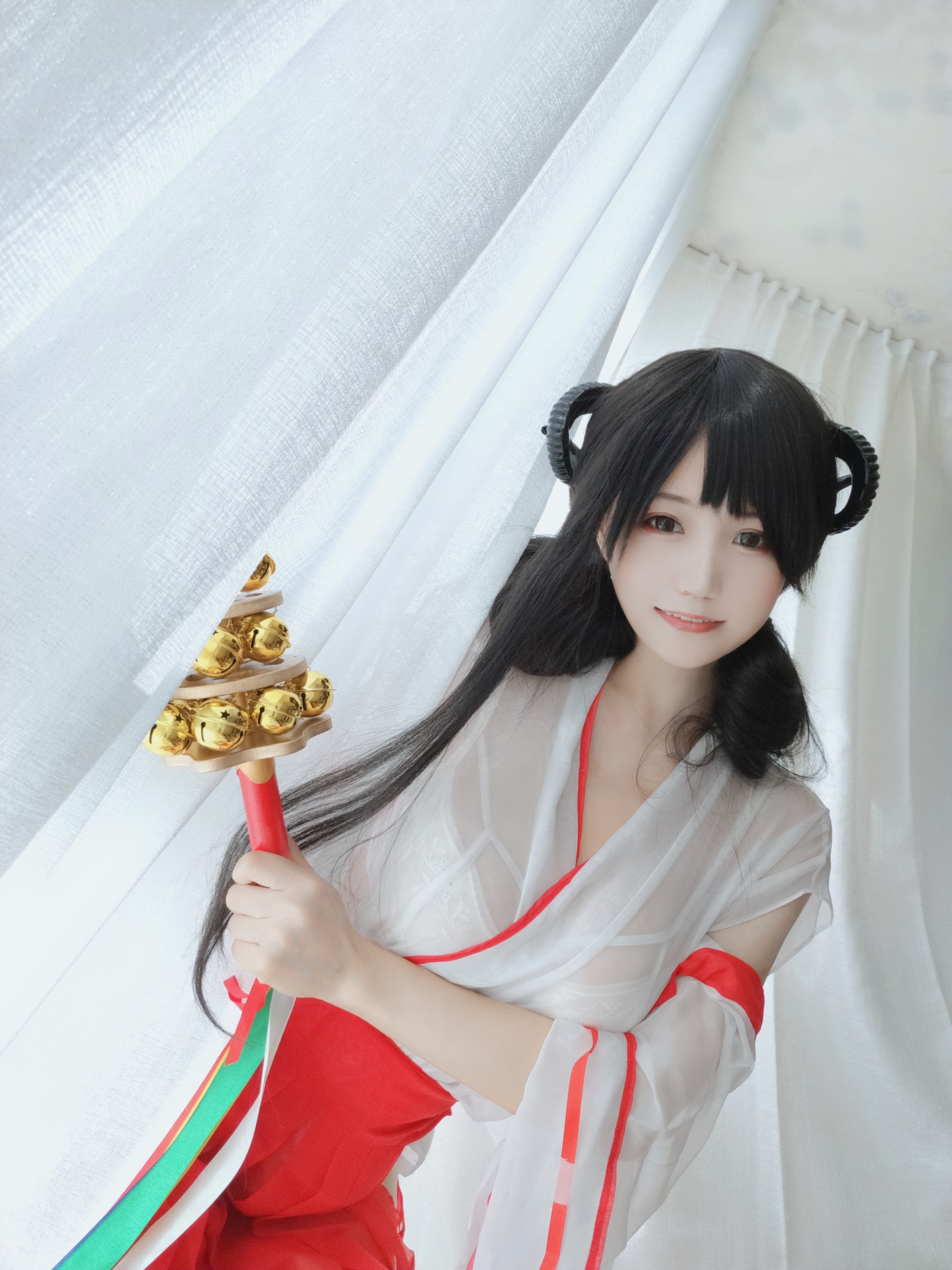 小仓千代w - NO.008 有点不对劲的巫女 [34P]-XikXak